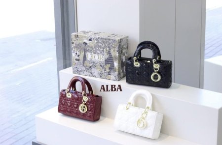 ليدي ديور ميديوم