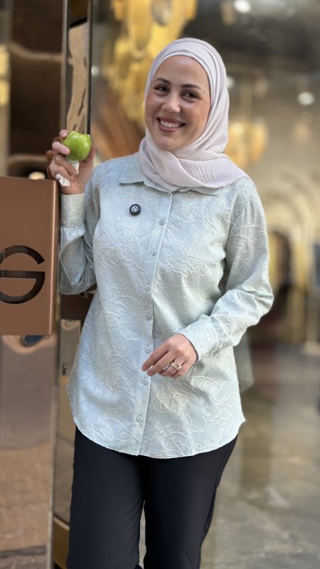 الاخضر الفاتح