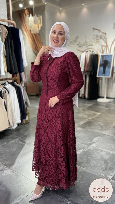 فستان دانتيل 🌸